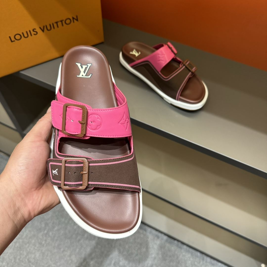 Louis Vuitton Slippers